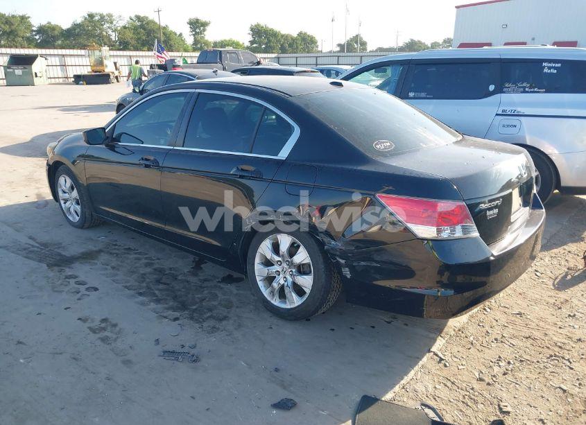 Photo 3 of 2010 Honda Accord 2.4 EX-L (VIN 1HGCP2F88AA135077)