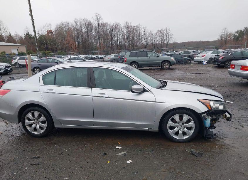 Photo 14 of 2010 Honda Accord 2.4 EX-L (VIN 1HGCP2F88AA153899)