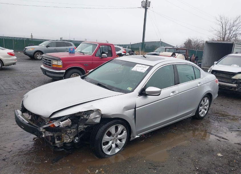 Photo 2 of 2010 Honda Accord 2.4 EX-L (VIN 1HGCP2F88AA153899)