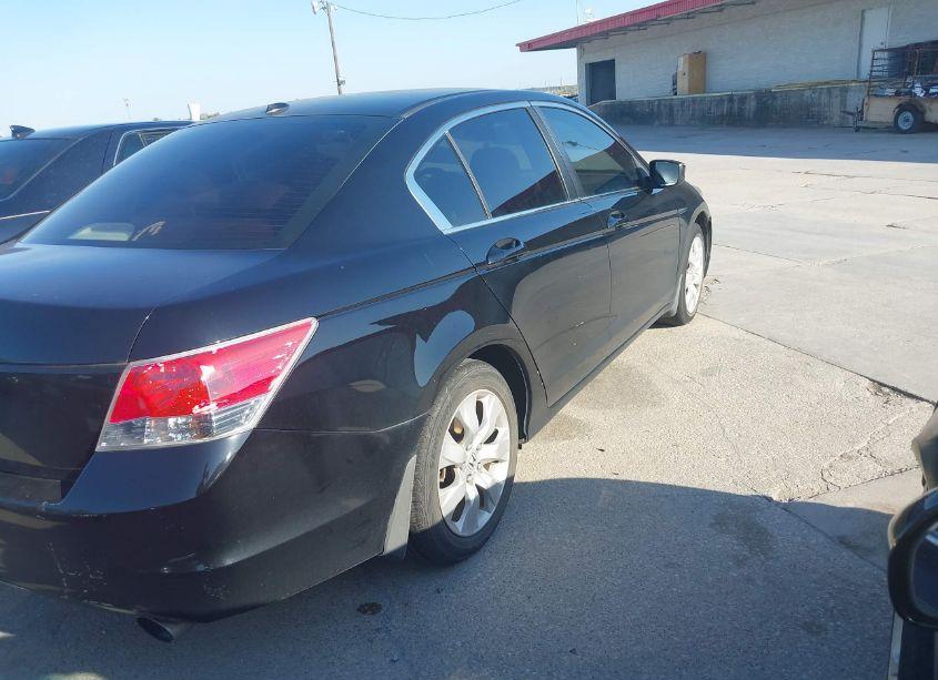 Photo 4 of 2010 Honda Accord SDN 2.4 EX-L/EX-L (VIN 1HGCP2F88AA157872)