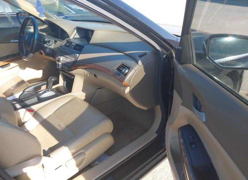 Photo 5 of 2010 Honda Accord SDN 2.4 EX-L/EX-L (VIN 1HGCP2F88AA157872)