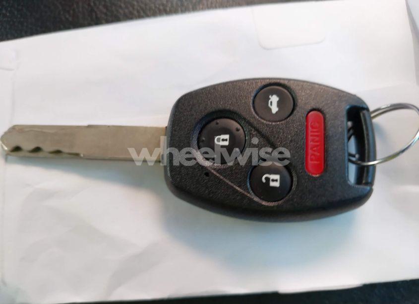 Photo 11 of 2010 Honda Accord 2.4 EX-L (VIN 1HGCP2F88AA161338)