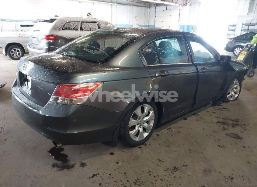 Photo 4 of 2010 Honda Accord 2.4 EX-L (VIN 1HGCP2F88AA161338)