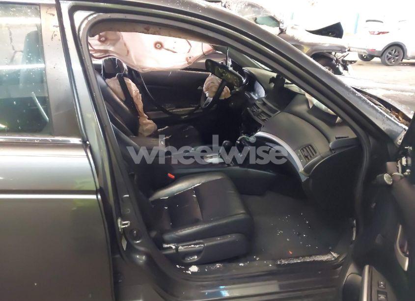 Photo 5 of 2010 Honda Accord 2.4 EX-L (VIN 1HGCP2F88AA161338)