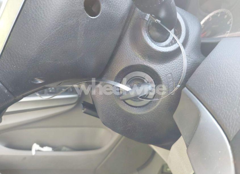 Photo 11 of 2010 Honda Accord 2.4 EX-L (VIN 1HGCP2F88AA179175)