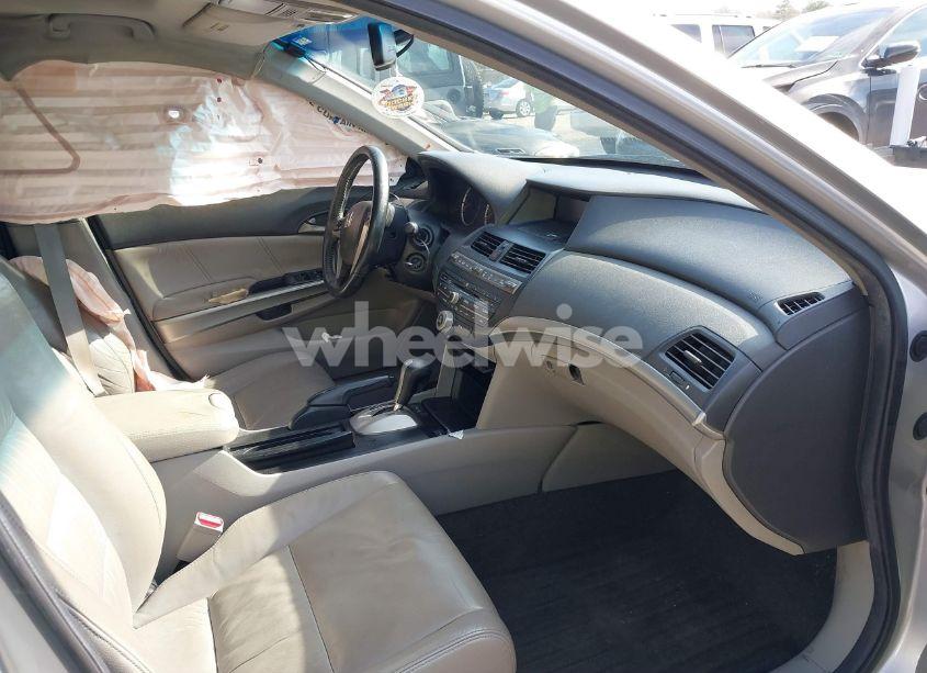 Photo 5 of 2010 Honda Accord 2.4 EX-L (VIN 1HGCP2F88AA179175)