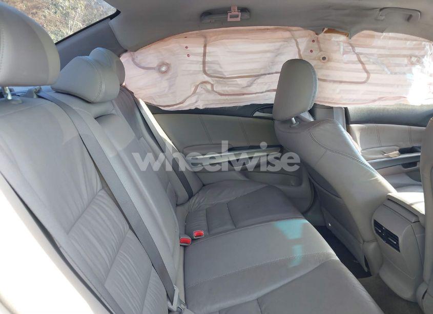 Photo 8 of 2010 Honda Accord 2.4 EX-L (VIN 1HGCP2F88AA179175)