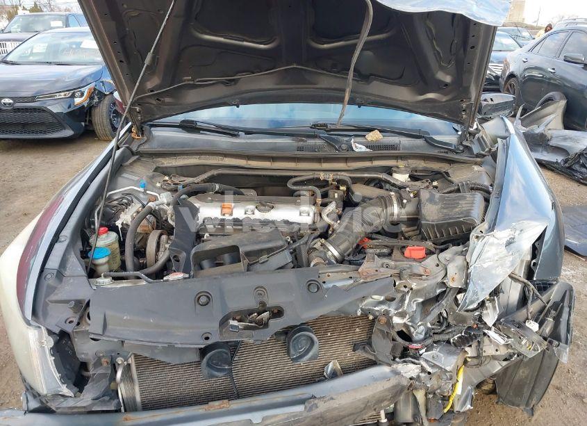 Photo 10 of 2011 Honda Accord 2.4 EX-L (VIN 1HGCP2F88BA005379)