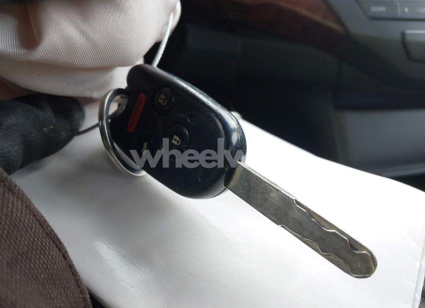 Photo 11 of 2011 Honda Accord 2.4 EX-L (VIN 1HGCP2F88BA005379)