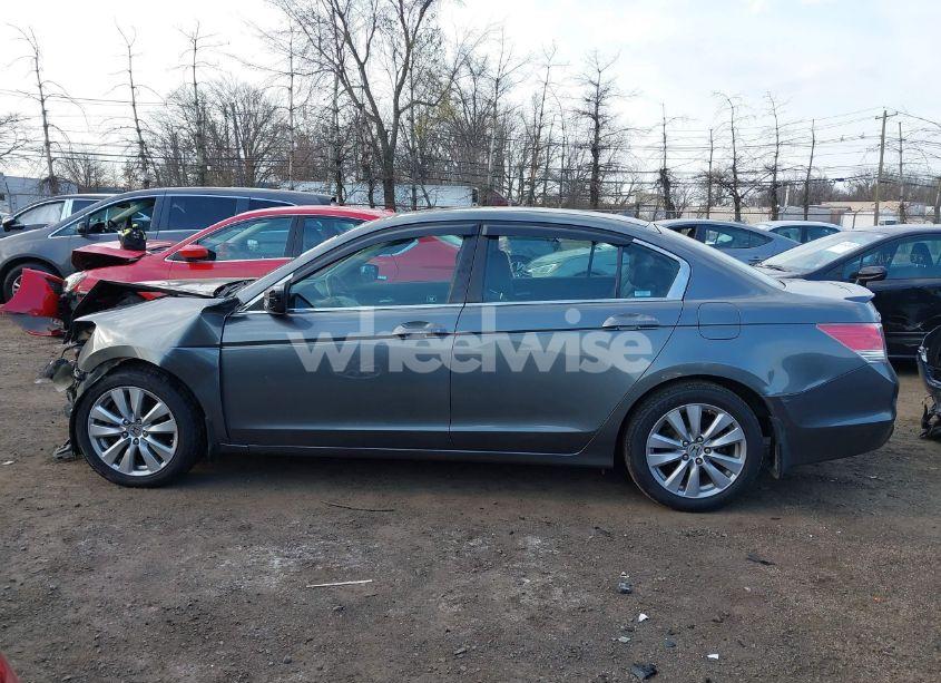 Photo 14 of 2011 Honda Accord 2.4 EX-L (VIN 1HGCP2F88BA005379)