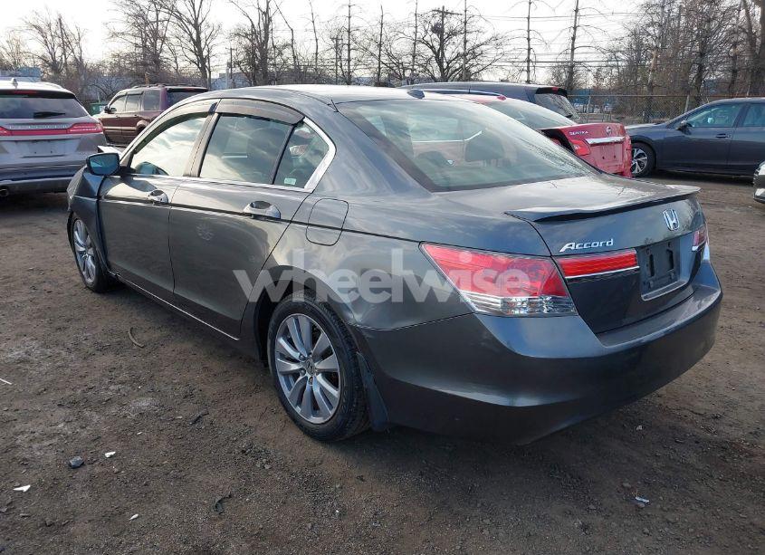 Photo 3 of 2011 Honda Accord 2.4 EX-L (VIN 1HGCP2F88BA005379)