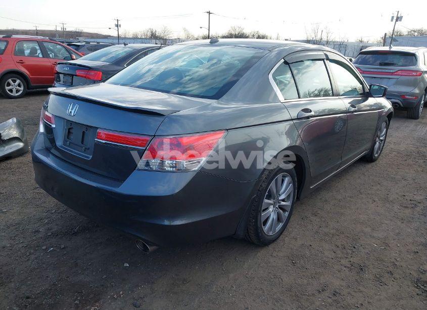 Photo 4 of 2011 Honda Accord 2.4 EX-L (VIN 1HGCP2F88BA005379)