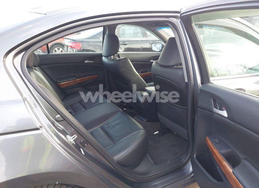 Photo 8 of 2011 Honda Accord 2.4 EX-L (VIN 1HGCP2F88BA005379)