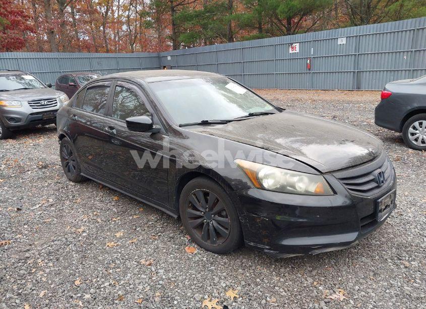 2011 Honda Accord 2.4 EX-L (VIN 1HGCP2F88BA010047) main photo