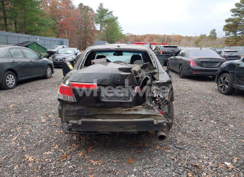 Photo 15 of 2011 Honda Accord 2.4 EX-L (VIN 1HGCP2F88BA010047)