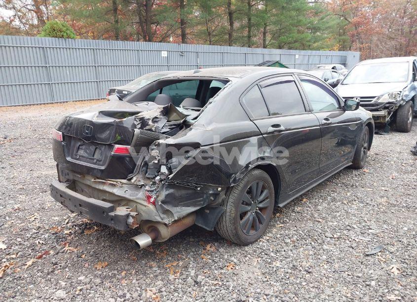 Photo 4 of 2011 Honda Accord 2.4 EX-L (VIN 1HGCP2F88BA010047)