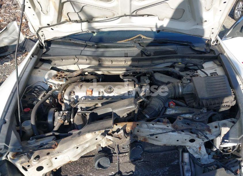 Photo 10 of 2011 Honda Accord 2.4 EX-L (VIN 1HGCP2F88BA018567)