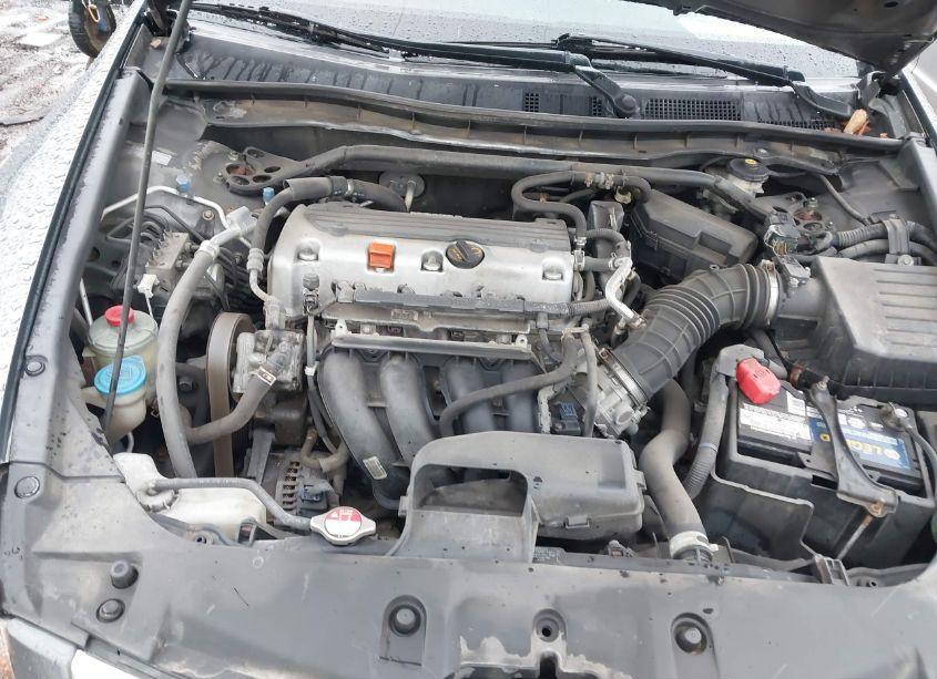 Photo 10 of 2011 Honda Accord 2.4 EX-L (VIN 1HGCP2F88BA029973)