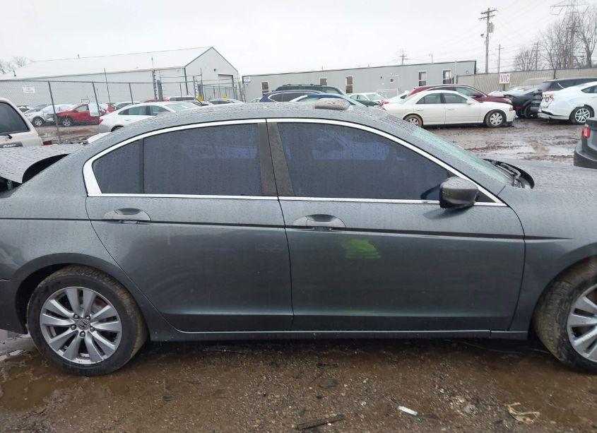 Photo 13 of 2011 Honda Accord 2.4 EX-L (VIN 1HGCP2F88BA029973)