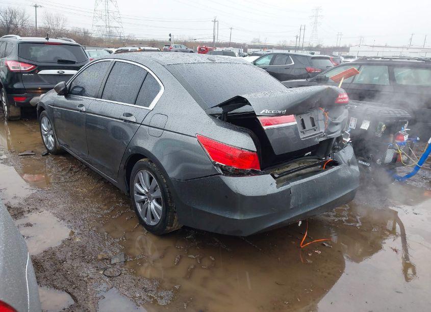 Photo 3 of 2011 Honda Accord 2.4 EX-L (VIN 1HGCP2F88BA029973)