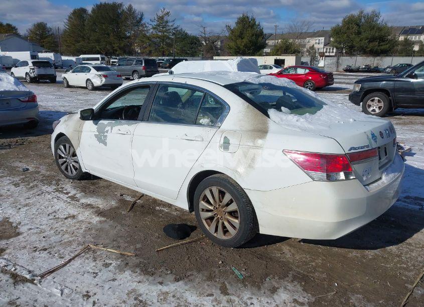 Photo 3 of 2011 Honda Accord 2.4 EX-L (VIN 1HGCP2F88BA053125)
