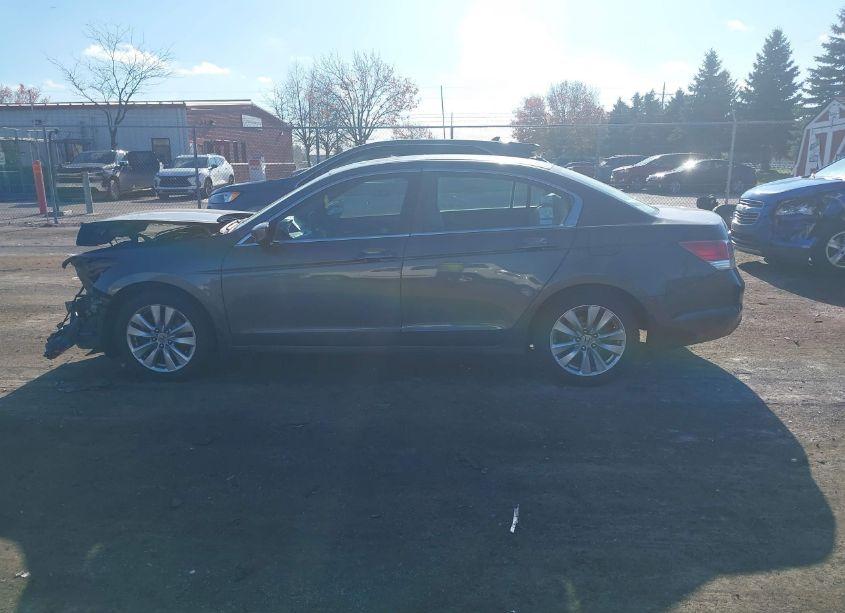 Photo 15 of 2011 Honda Accord 2.4 EX-L (VIN 1HGCP2F88BA098789)