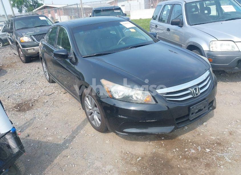 2011 Honda Accord 2.4 EX-L (VIN 1HGCP2F88BA136697) main photo