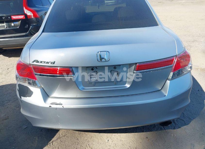Photo 16 of 2011 Honda Accord 2.4 EX-L (VIN 1HGCP2F88BA152141)