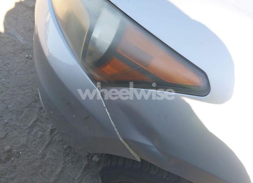 Photo 6 of 2011 Honda Accord 2.4 EX-L (VIN 1HGCP2F88BA152141)