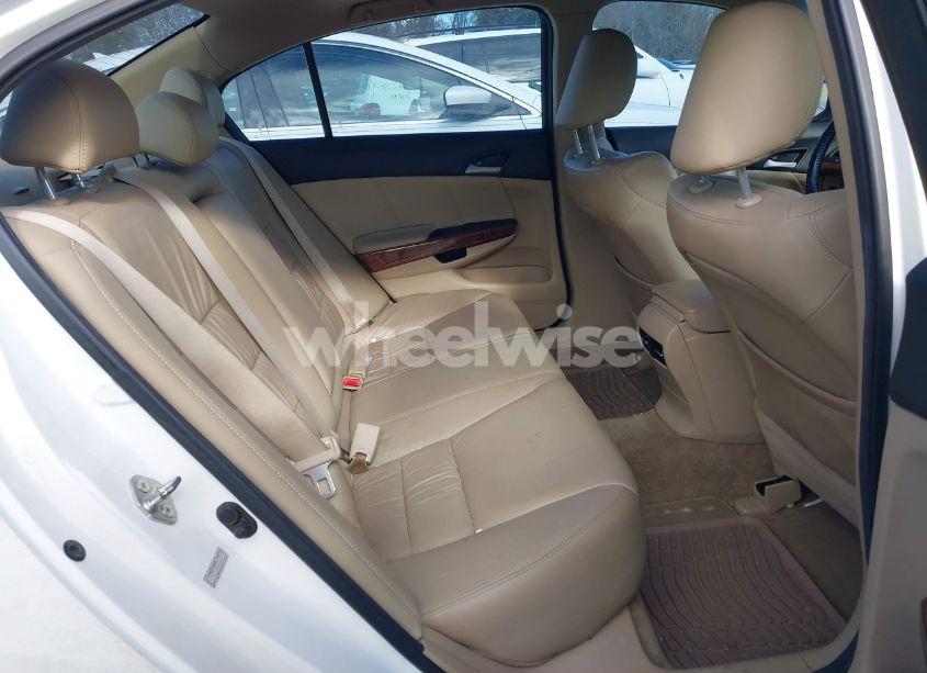 Photo 8 of 2012 Honda Accord 2.4 EX-L (VIN 1HGCP2F88CA006629)