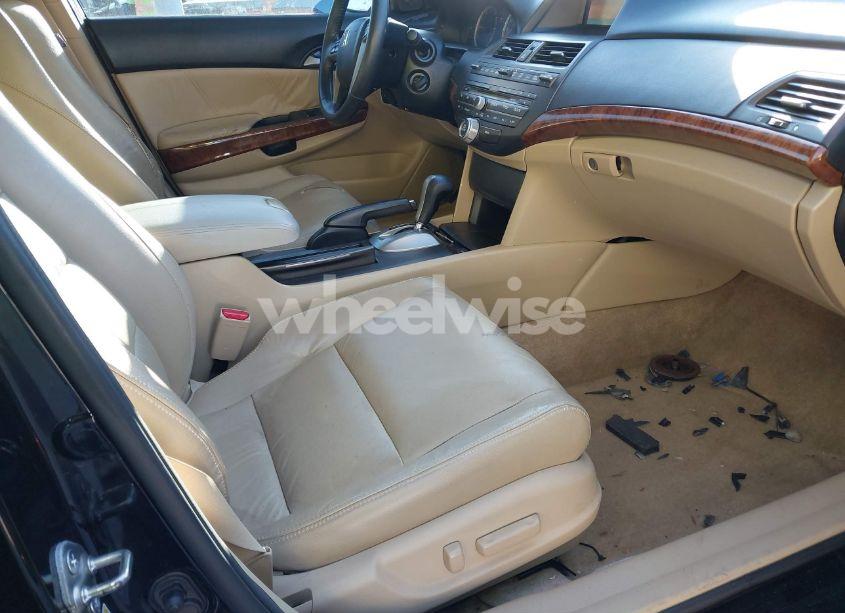 Photo 5 of 2012 Honda Accord 2.4 EX-L (VIN 1HGCP2F88CA033992)