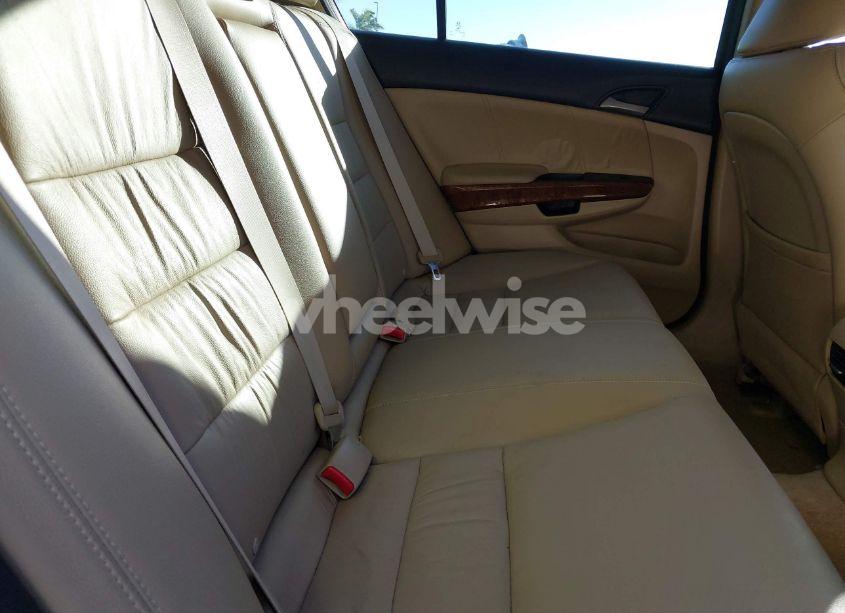 Photo 8 of 2012 Honda Accord 2.4 EX-L (VIN 1HGCP2F88CA033992)