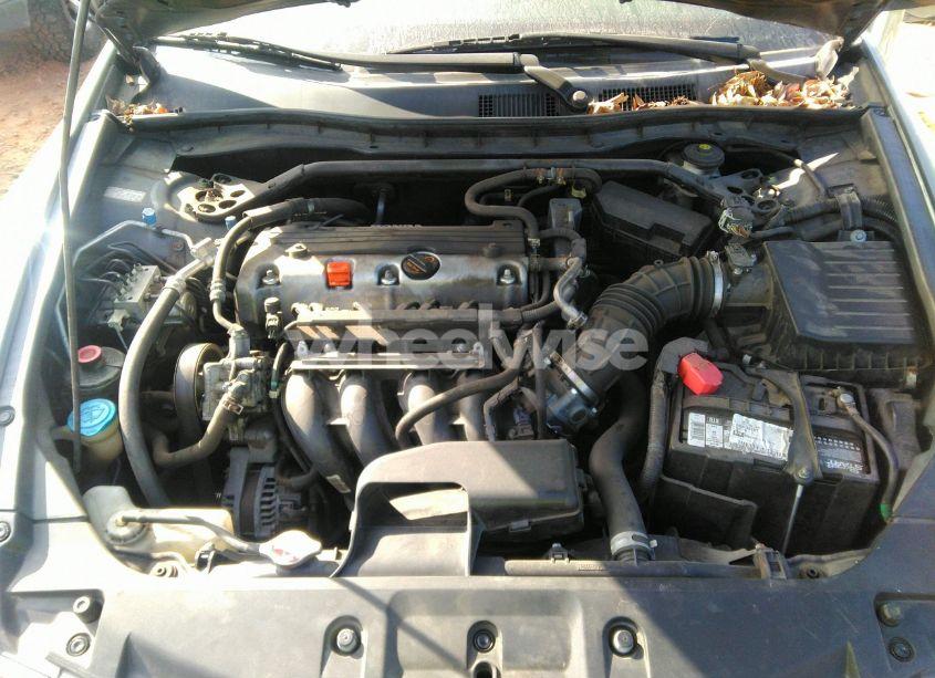 Photo 10 of 2012 Honda Accord 2.4 EX-L (VIN 1HGCP2F88CA103328)