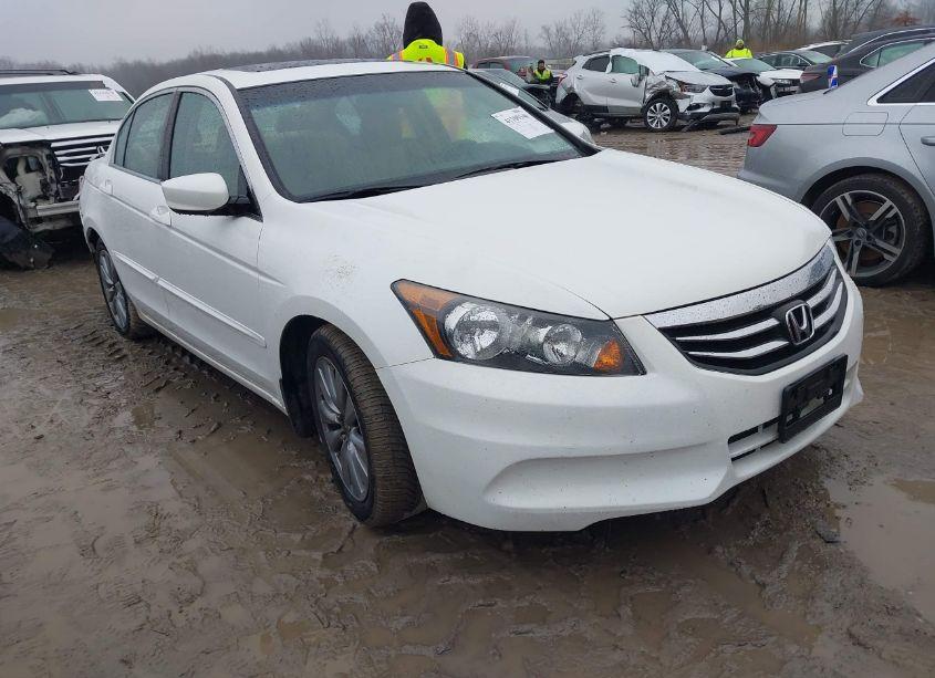 2012 Honda Accord 2.4 EX-L (VIN 1HGCP2F88CA204028) main photo