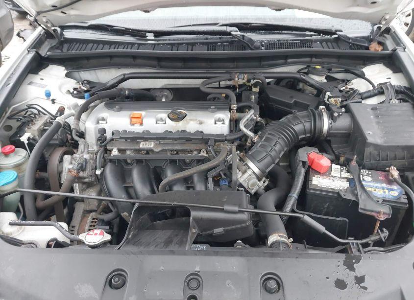 Photo 10 of 2012 Honda Accord 2.4 EX-L (VIN 1HGCP2F88CA204028)