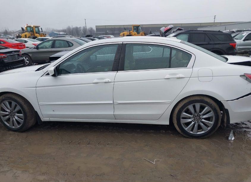 Photo 14 of 2012 Honda Accord 2.4 EX-L (VIN 1HGCP2F88CA204028)