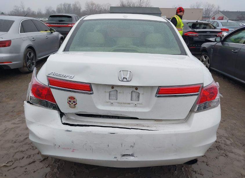 Photo 16 of 2012 Honda Accord 2.4 EX-L (VIN 1HGCP2F88CA204028)