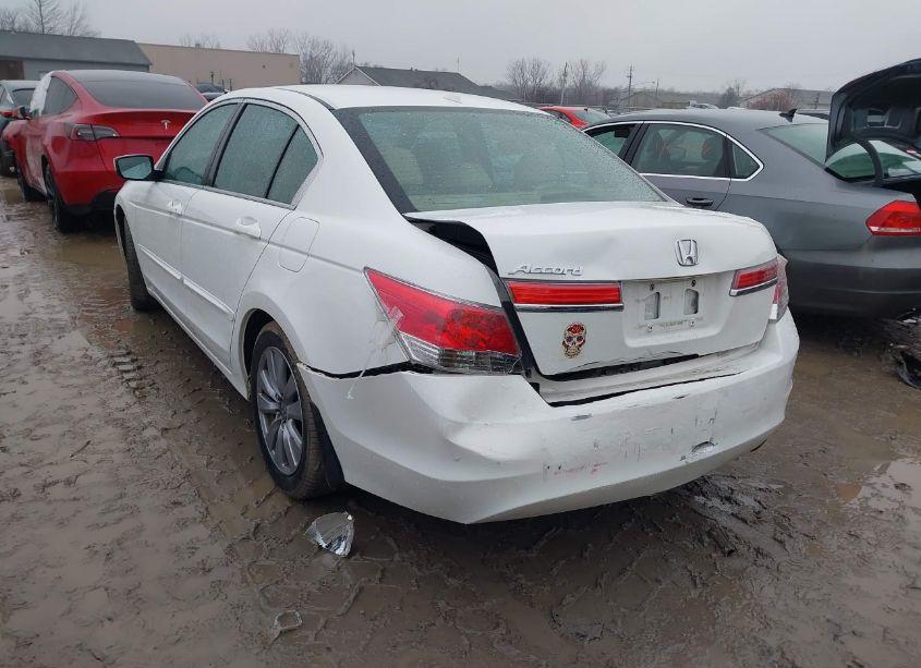Photo 3 of 2012 Honda Accord 2.4 EX-L (VIN 1HGCP2F88CA204028)