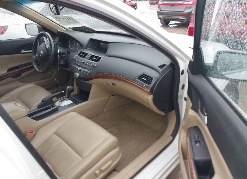 Photo 5 of 2012 Honda Accord 2.4 EX-L (VIN 1HGCP2F88CA204028)