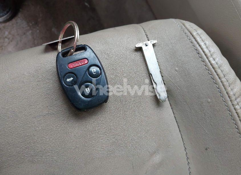 Photo 11 of 2012 Honda Accord 2.4 EX-L (VIN 1HGCP2F88CA213148)