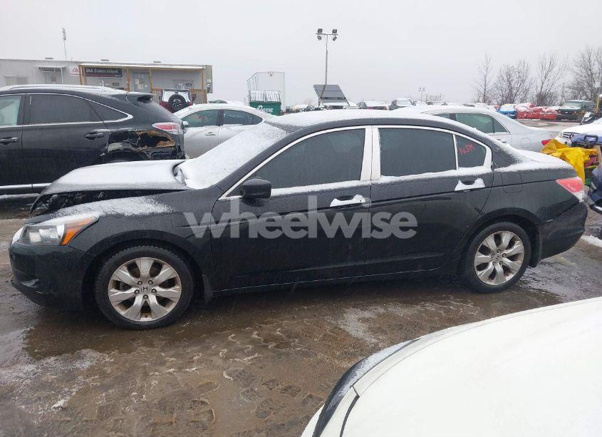 Photo 14 of 2010 Honda Accord 2.4 EX-L (VIN 1HGCP2F89AA076248)