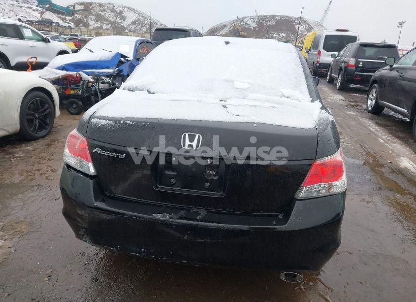 Photo 16 of 2010 Honda Accord 2.4 EX-L (VIN 1HGCP2F89AA076248)
