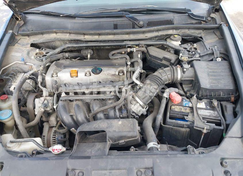 Photo 10 of 2010 Honda Accord 2.4 EX-L (VIN 1HGCP2F89AA101830)