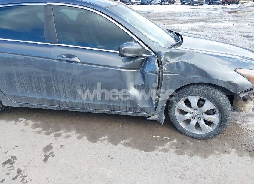 Photo 18 of 2010 Honda Accord 2.4 EX-L (VIN 1HGCP2F89AA101830)