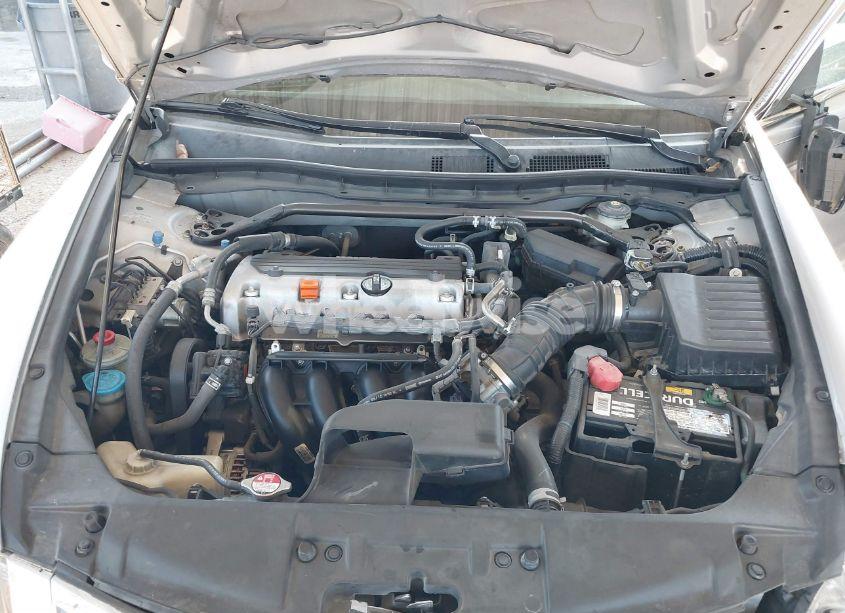 Photo 10 of 2010 Honda Accord 2.4 EX-L (VIN 1HGCP2F89AA170288)