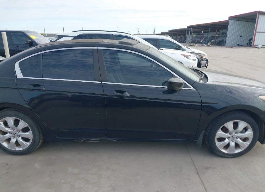 Photo 13 of 2010 Honda Accord 2.4 EX-L (VIN 1HGCP2F89AA170744)