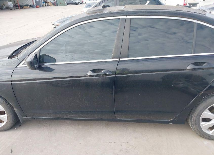 Photo 14 of 2010 Honda Accord 2.4 EX-L (VIN 1HGCP2F89AA170744)