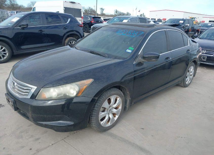 Photo 2 of 2010 Honda Accord 2.4 EX-L (VIN 1HGCP2F89AA170744)