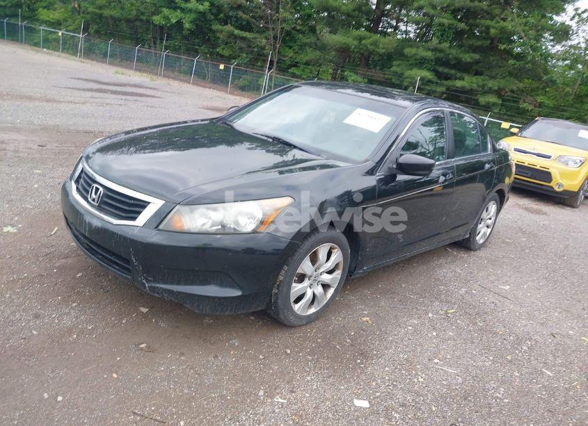 Photo 2 of 2010 Honda Accord 2.4 EX-L (VIN 1HGCP2F89AA180674)