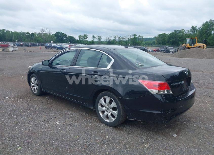 Photo 3 of 2010 Honda Accord 2.4 EX-L (VIN 1HGCP2F89AA180674)